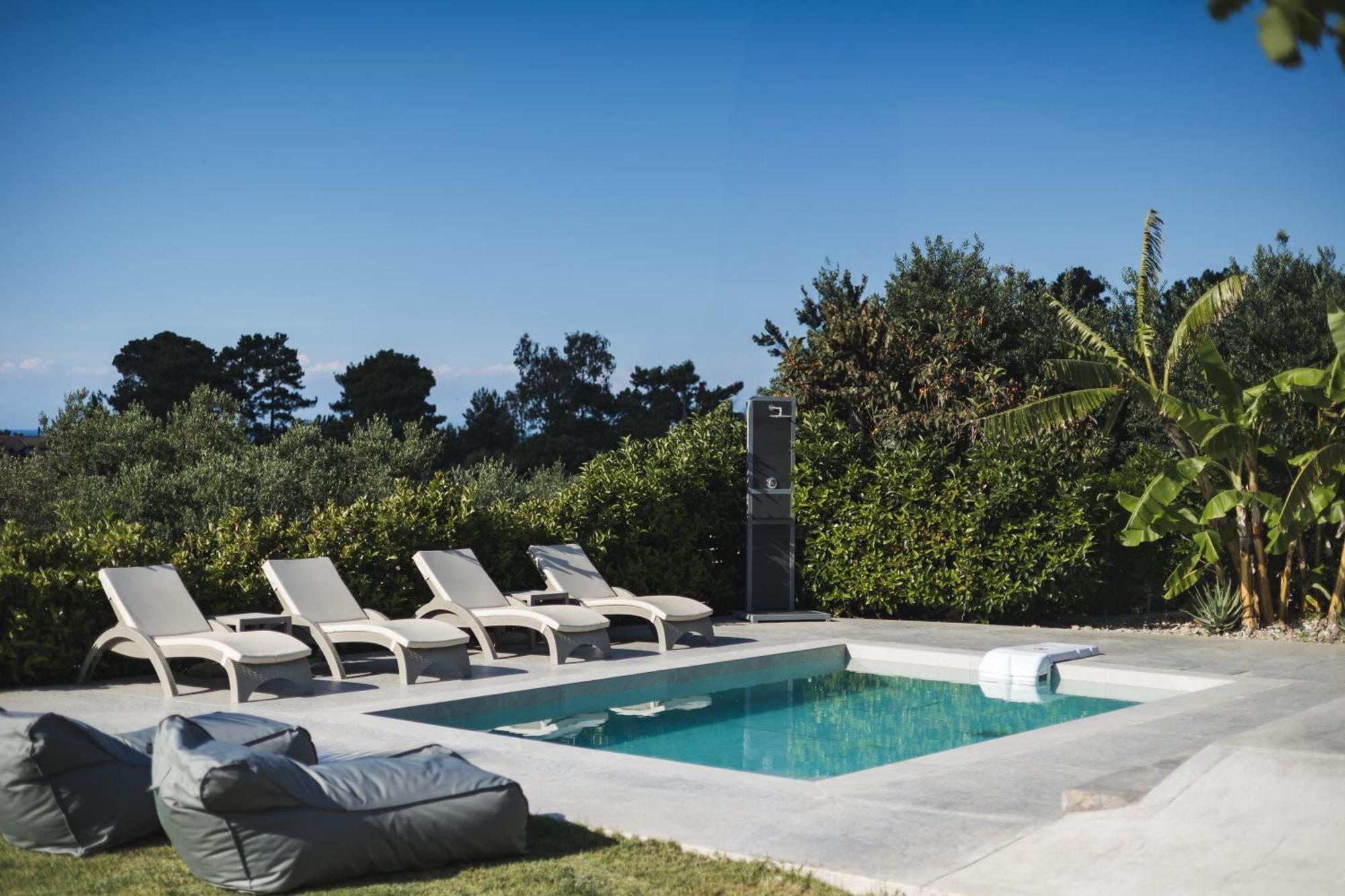 Binios Villa - Private Pool, Walking Distance From The Beach Vasilikí Kültér fotó